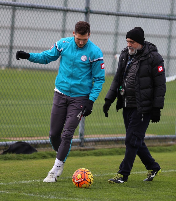 rizespor-antrenmani-(3)-004.jpg