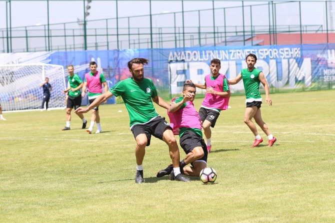 rizespor-antrenmani-(4)-015.jpg