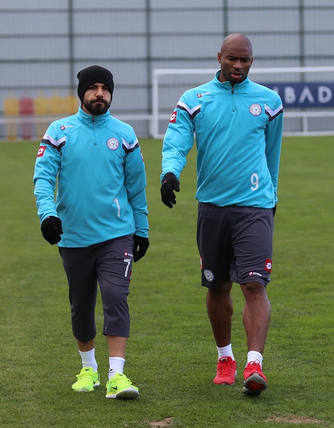 rizespor-antrenmani-(5)-002.jpg