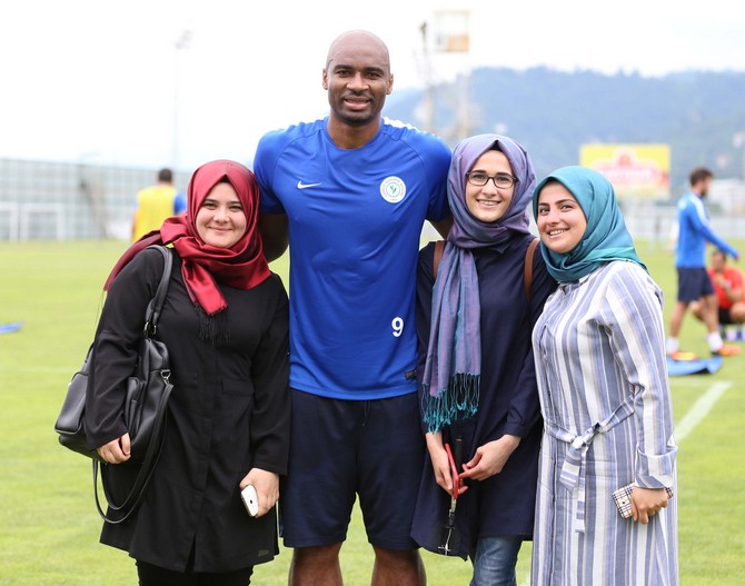rizespor-antrenmani-(5)-004.jpg