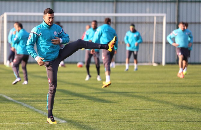 rizespor-antrenmani-(7)-002.jpg