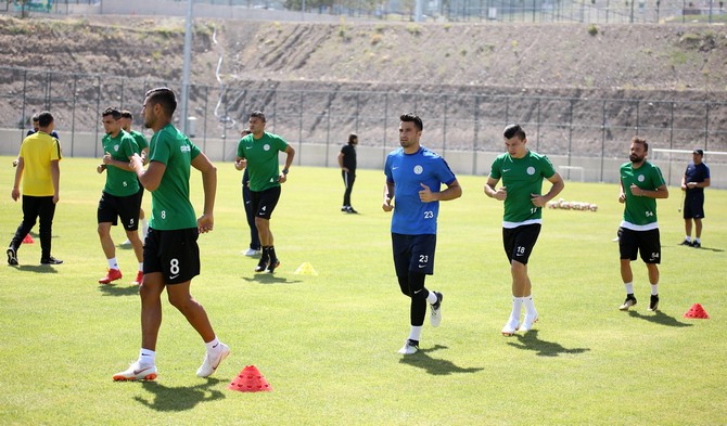 rizespor-antrenmani-(8)-004.jpg