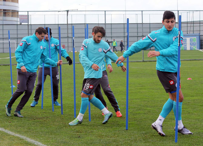 rizespor-antrenmani-003.jpg rizespor-antrenmani-003.jpg