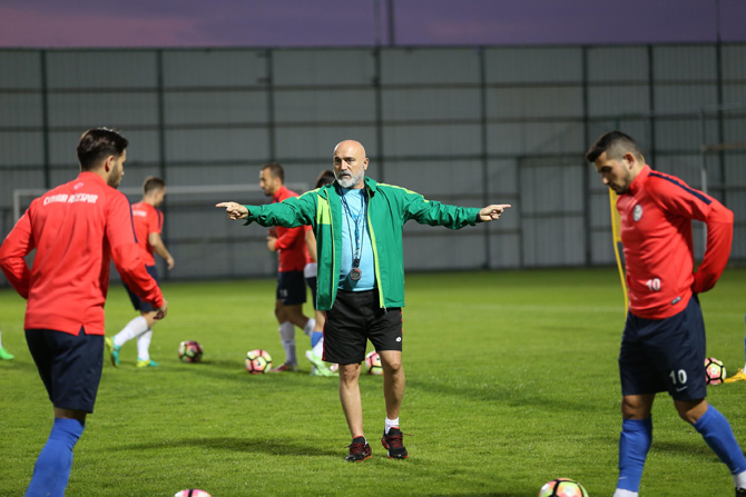 rizespor-antrenmani-1-006.jpg