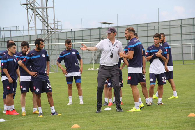 rizespor-antrenmani-3-001.jpg