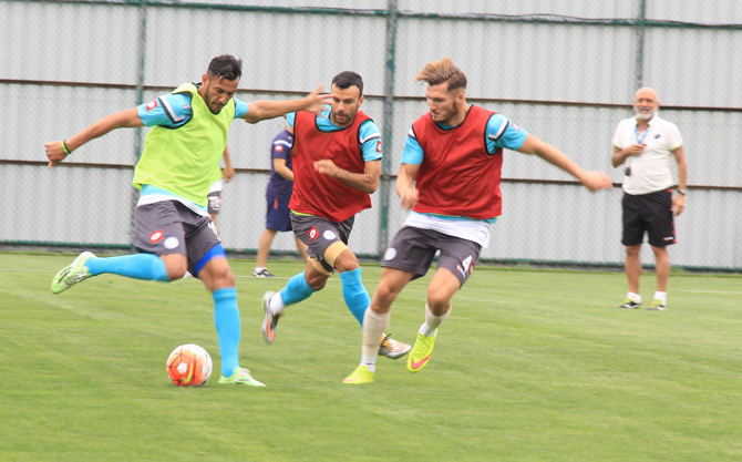 rizespor-antrenmani-3-002.jpg