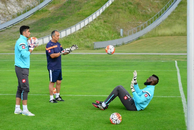 rizespor-avusturya-kampinda-(10).jpg