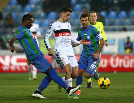 rizespor-besiktas-maci-54.jpg