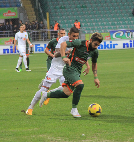 rizespor-eskisehirspor-maci-4.jpg