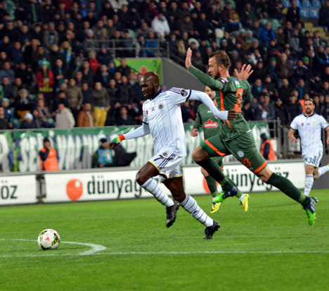 rizespor-fenerbahce-maci-1.20150404202600.jpg