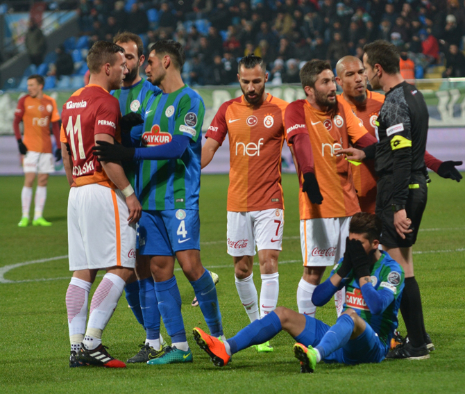 rizespor-galatasaray-maci-001.jpg