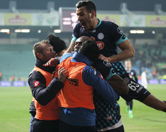 rizespor-gol-sevinci-001.jpg