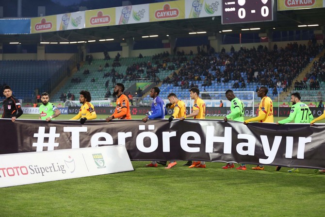 rizespor-kayserispor-(2)-001.jpg