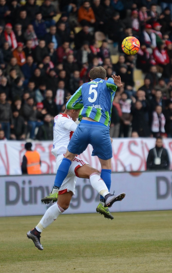 rizespor-sivasspor-(8)-001.jpg