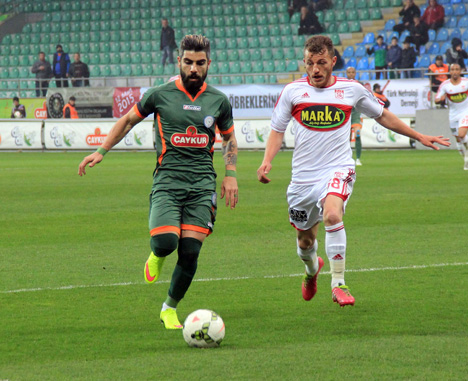 rizespor-sivasspor-maci-5.jpg