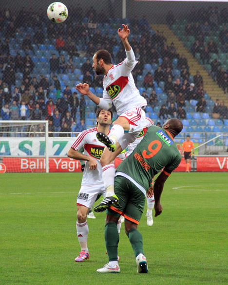 rizespor-sivasspor-maci-7.jpg