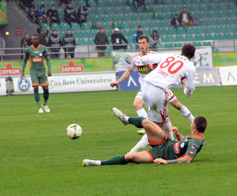 rizespor-sivasspor-maci-8.jpg