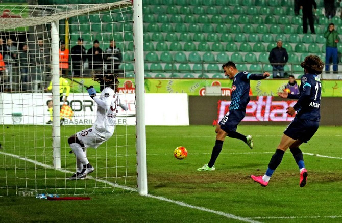 rizespor-trabzonspor-002.jpg