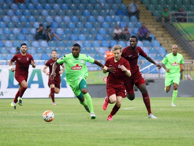 rizespor-trabzonspor-hazirlik-maci-(2).jpg