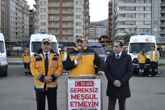 rizeye-gonderilen-ambulanslar-teslim-edildi-(1).jpg