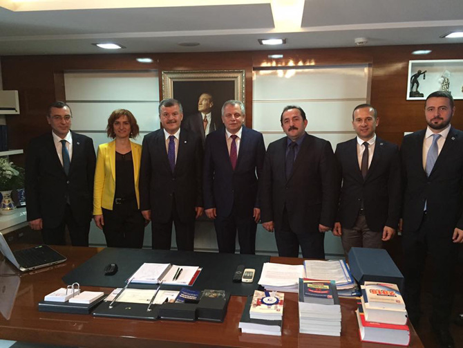 rsmmmoda-devir-teslim-toreni-ve-yeni-yonetim-gorev-dagilimi-yapildi--2.jpg rsmmmoda-devir-teslim-toreni-ve-yeni-yonetim-gorev-dagilimi-yapildi--2.jpg