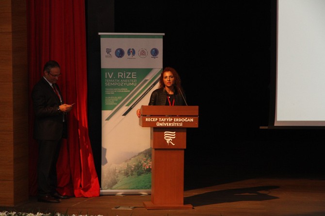 rteu’de-4.-rize-tematik-anestezi-sempozyumu-gerceklestirildi-(2).jpg