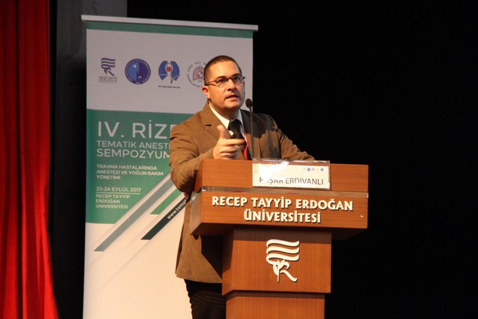 rteu’de-4.-rize-tematik-anestezi-sempozyumu-gerceklestirildi-(24).jpg