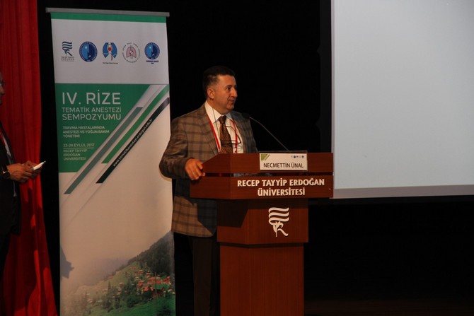 rteu’de-4.-rize-tematik-anestezi-sempozyumu-gerceklestirildi-(5).jpg