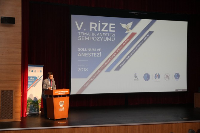 rteu’de-5.-rize-tematik-anestezi-sempozyumu-gerceklestirildi-(7).jpg