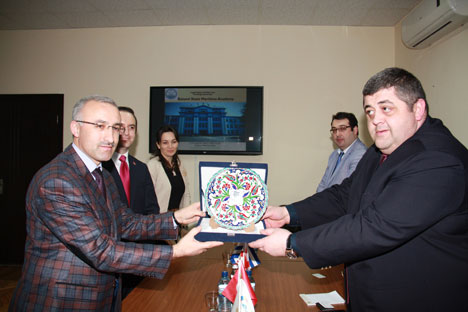 rteu,-gurcistan-patrikhanesi-aziz-andria-pirveltsodebuli-universitesi-ve-batum-deniz-akademisi-ile-anlasma-imzaladi-17.jpg rteu,-gurcistan-patrikhanesi-aziz-andria-pirveltsodebuli-universitesi-ve-batum-deniz-akademisi-ile-anlasma-imzaladi-17.jpg