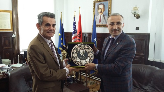 rteu,-kosova’dan-4-universite-ile-uluslararasi-isbirligi-protokolleri-imzaladi-(3).jpg