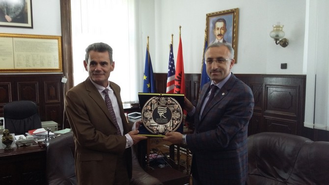 rteu,-kosova’dan-4-universite-ile-uluslararasi-isbirligi-protokolleri-imzaladi-(4).jpg