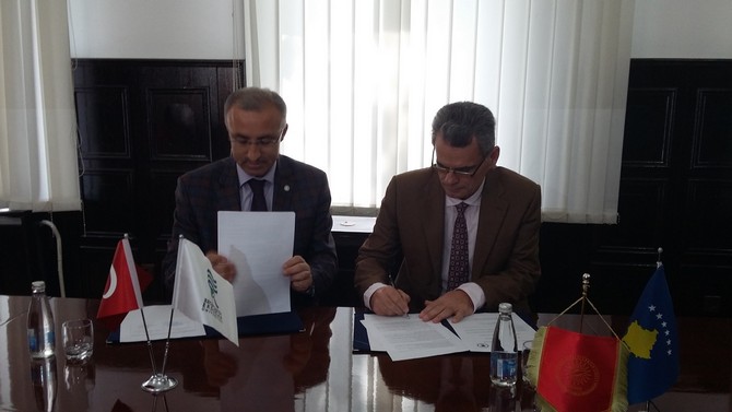 rteu,-kosova’dan-4-universite-ile-uluslararasi-isbirligi-protokolleri-imzaladi-(5).jpg