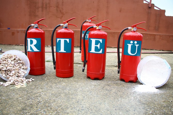 rteu-atik-kum-midyesi-kabugundan-yangin-sondurucu-biyolojik-toz-uretti-5.jpg