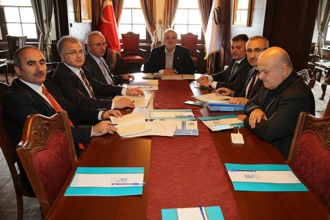 rteu-gelistirme-vakfi-mutevelli-heyet-toplantisi-rizede-yapildi-(4).jpg