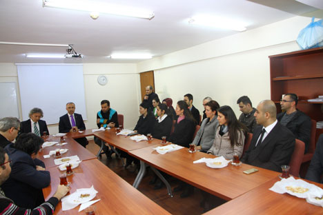 rteu-muhendislik-fakultesinde-dekan-degisimi-adnan-midilli-gorevi-orhan-karsliya-devretti-4.jpg rteu-muhendislik-fakultesinde-dekan-degisimi-adnan-midilli-gorevi-orhan-karsliya-devretti-4.jpg