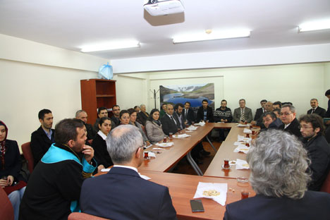 rteu-muhendislik-fakultesinde-dekan-degisimi-adnan-midilli-gorevi-orhan-karsliya-devretti-5.jpg rteu-muhendislik-fakultesinde-dekan-degisimi-adnan-midilli-gorevi-orhan-karsliya-devretti-5.jpg