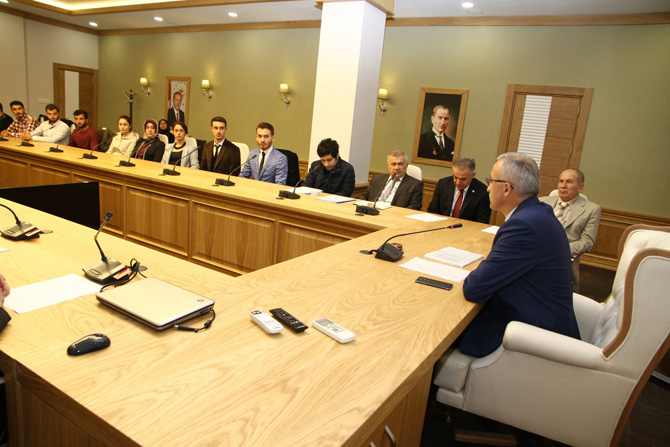 rteu-ogrenci-konseyi-baskani-secimi-yapildi-3.jpg rteu-ogrenci-konseyi-baskani-secimi-yapildi-3.jpg