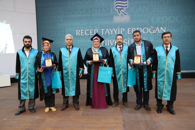 rteude-mezuniyet-toreni-duzenlendi-(21).jpg
