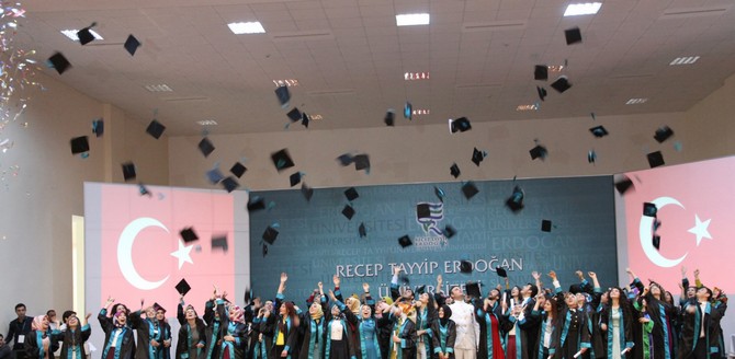 rteude-mezuniyet-toreni-duzenlendi-(23).jpg