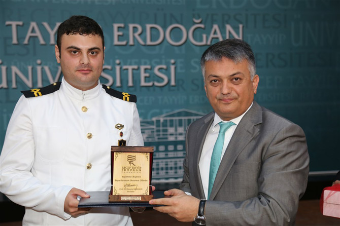 rteude-mezuniyet-toreni-duzenlendi1.jpg rteude-mezuniyet-toreni-duzenlendi1.jpg