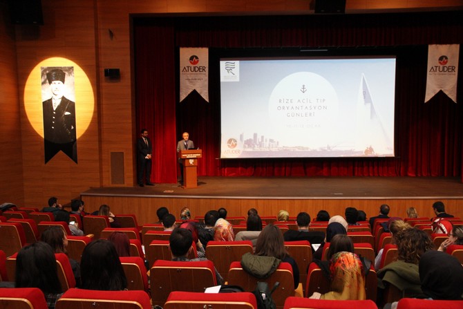 rteude-rize-acil-tip-oryantasyon-gunleri-sempozyumu-basladi-(6).jpg