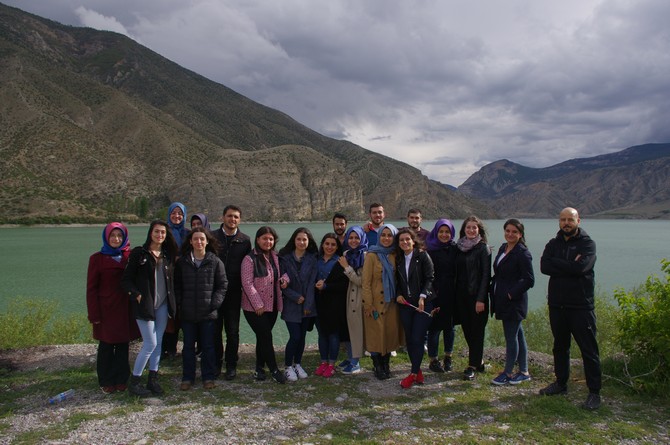 rteulu-ogrenciler-erzurum’da-(4)-001.jpg