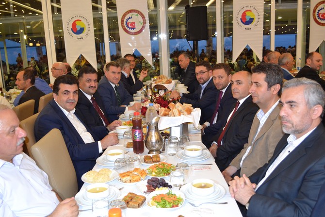 rtso-uyeleri-iftarda-bulustu-(13).jpg