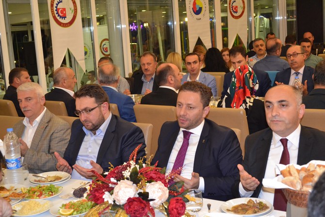rtso-uyeleri-iftarda-bulustu-(24).jpg