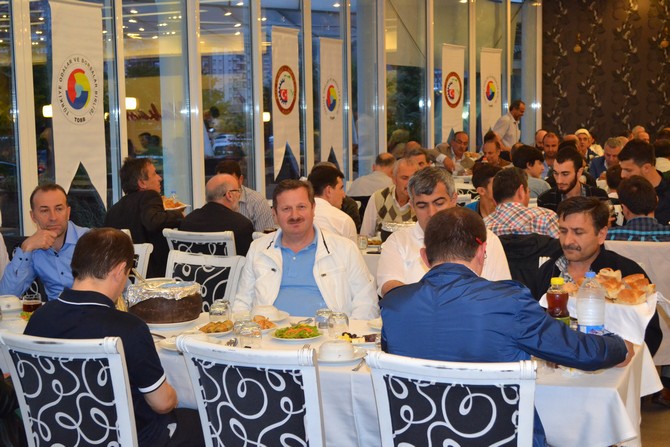 rtso-uyeleri-iftarda-bulustu-(5).jpg