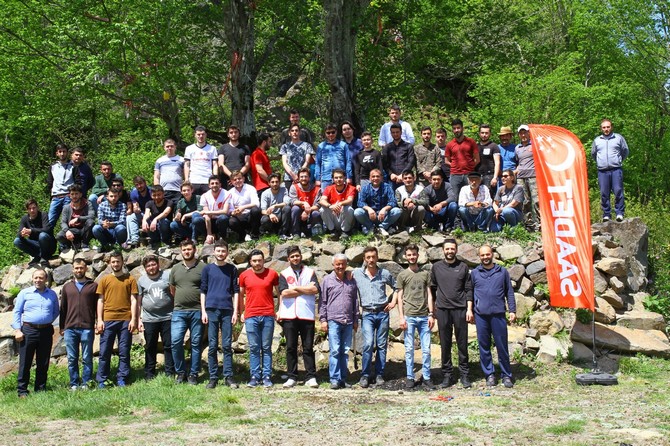 saadet-partisi-rize,-trabzon,-giresun,-gumushane-ve-samsun-il-genclik-kollari-uyeleri-giresun’un-saadet-partili-canakci-ilce-belediyesine-gonullu-belediyecilik-yardiminda-bulundu-(1).jpg