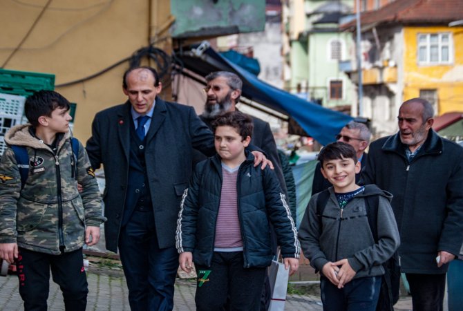 saadet-partisi-rize-belediye-baskan-adayi-av.-muhammet-kacar-mahalle-ziyaretlerine-devam-ediyor-(1).jpg