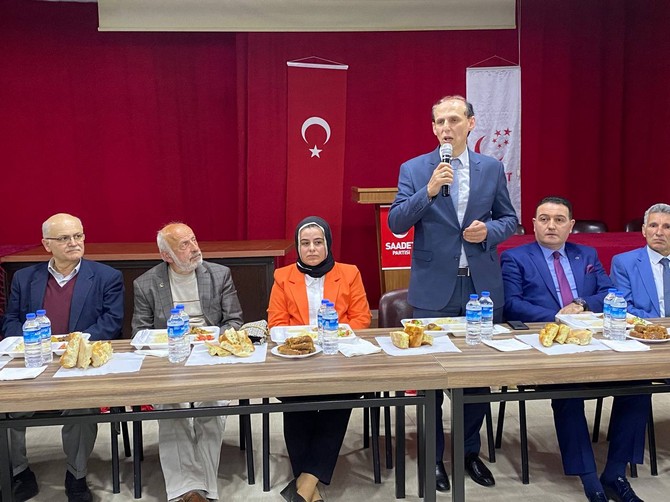 saadet-partisi-rize-il-baskanligi-tarafindan-siyasi-parti-il-baskanlari-ile-basin-mensuplarina-yonelik-iftar-yemegi-duzenlendi-3.jpg