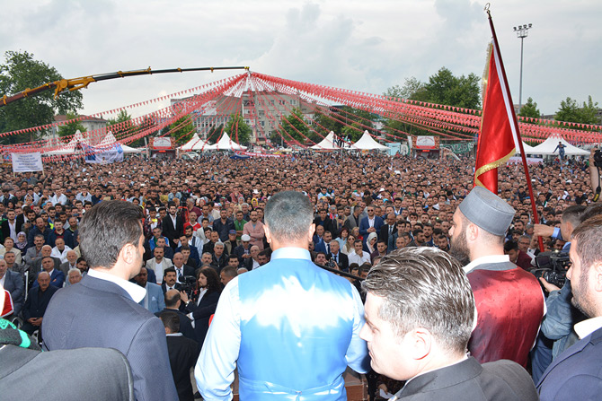 sakaryada-sedat-peker-mitingi-3.jpg sakaryada-sedat-peker-mitingi-3.jpg